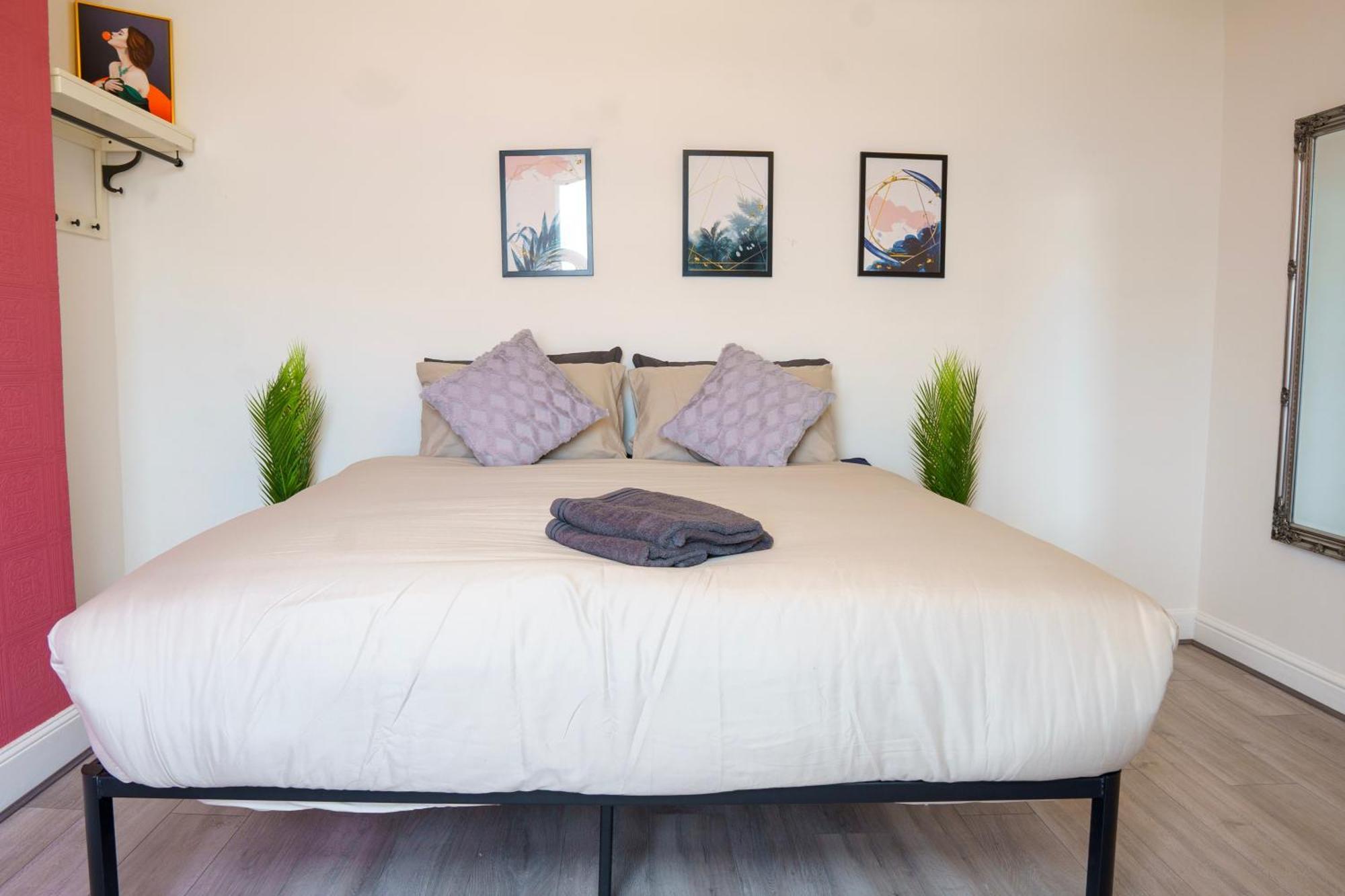 5C- Stylish Urban Retreat - Spacious 2 Bed Flat 런던 외부 사진