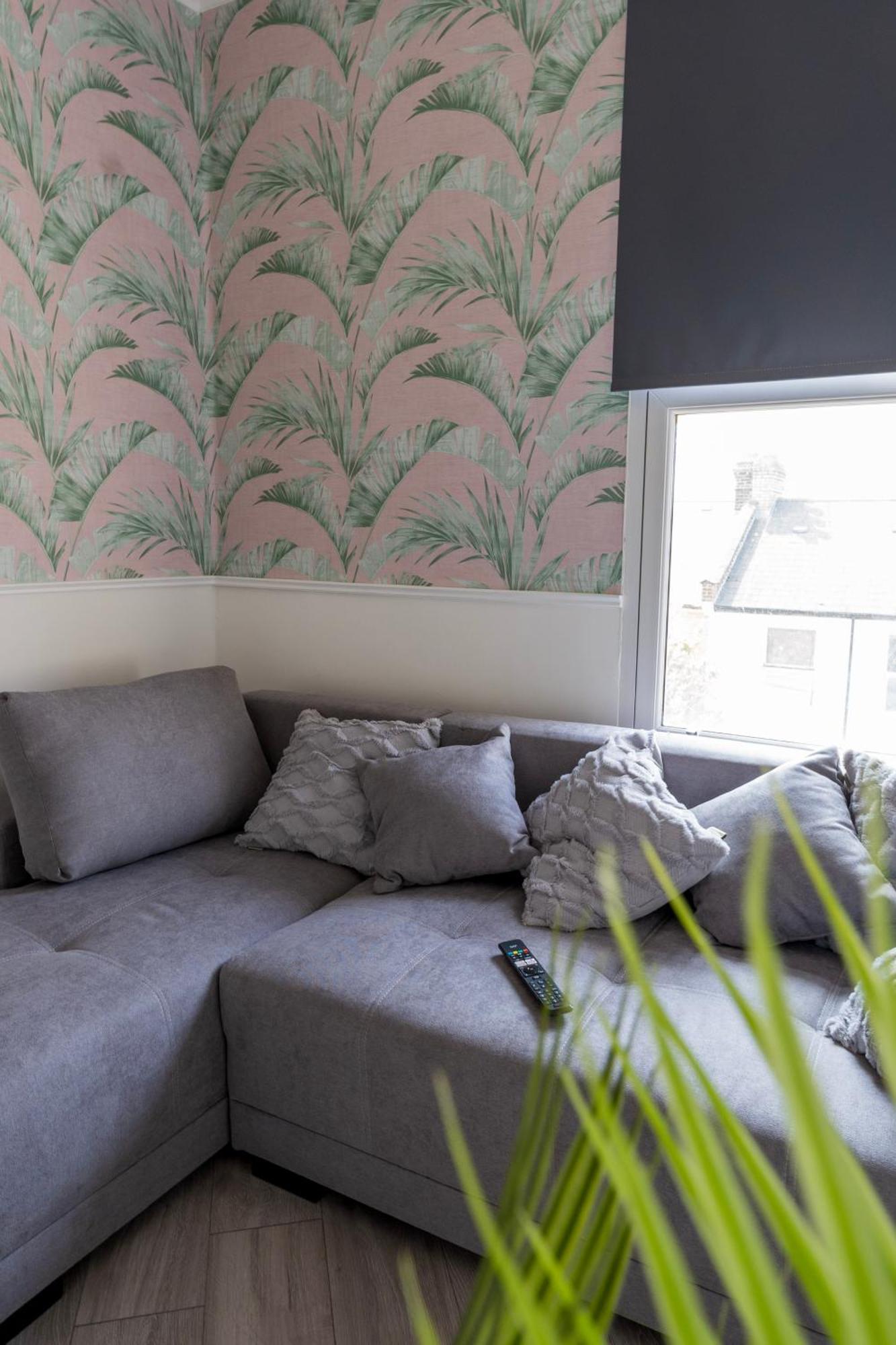 5C- Stylish Urban Retreat - Spacious 2 Bed Flat 런던 외부 사진