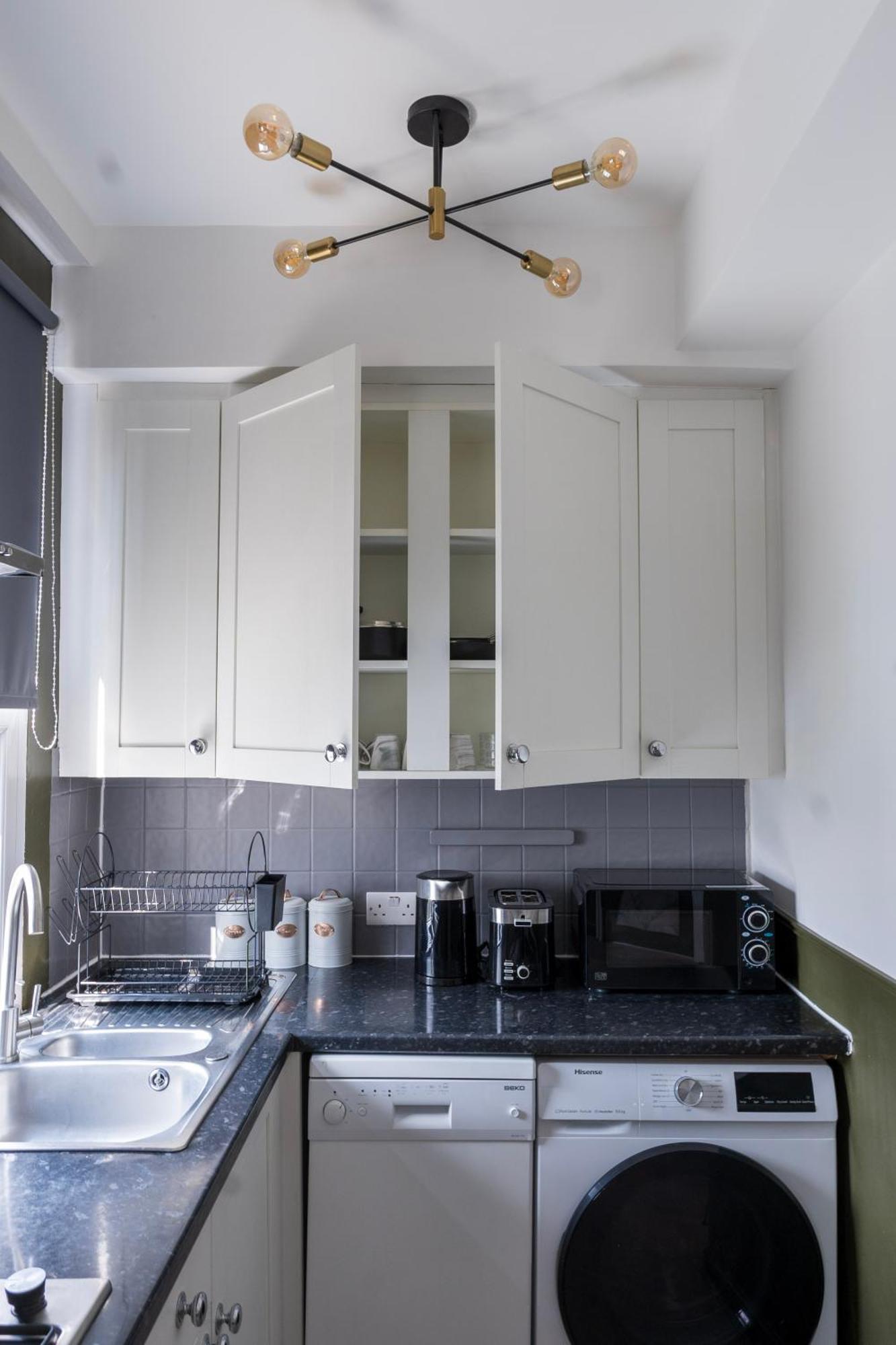 5C- Stylish Urban Retreat - Spacious 2 Bed Flat 런던 외부 사진